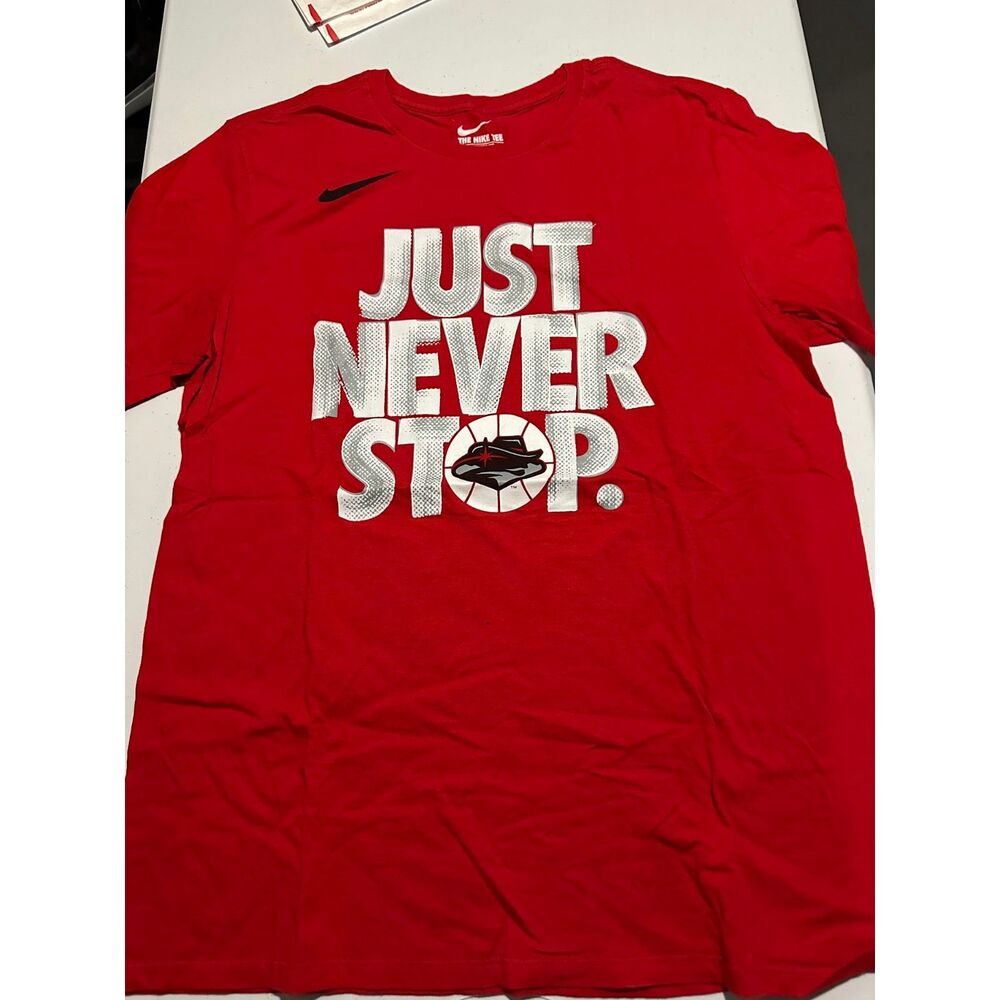Nike Mens UNLV T shirt size L SKU 13